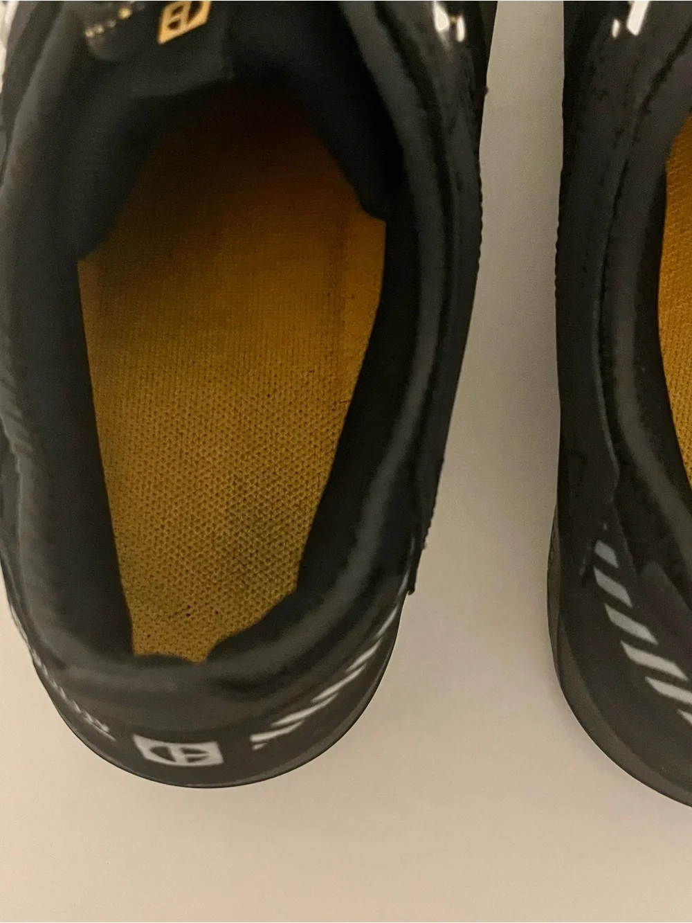 CAT Caterpillar Men's Hex Tough Utility Sneakers - Black Size 9 Wide